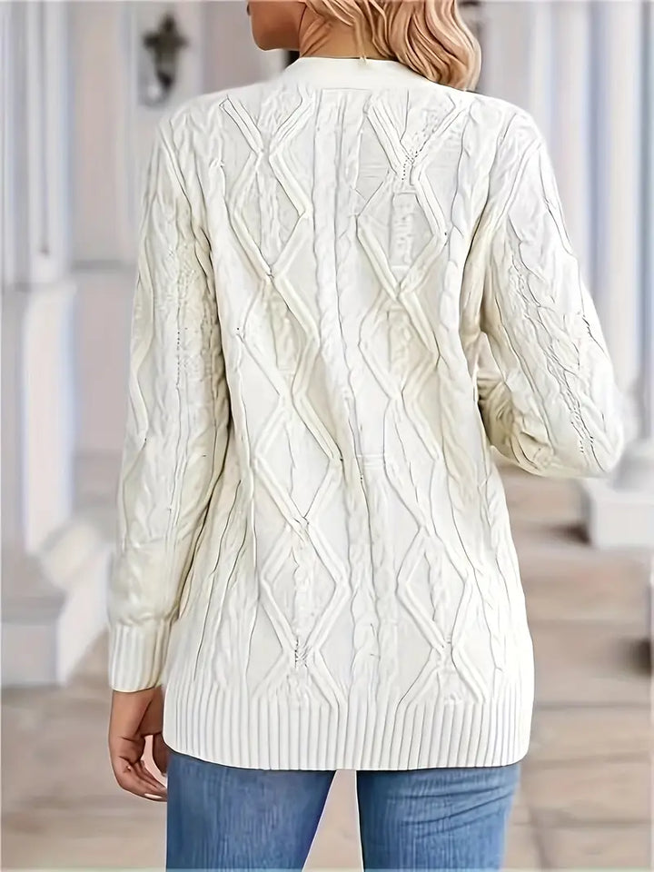 Feya | Classic Cardigan