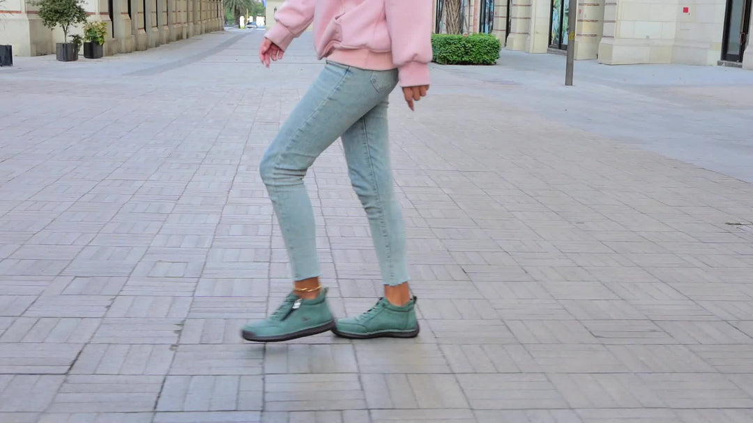 Victoria™ – Therapeutic Comfort Sneakers