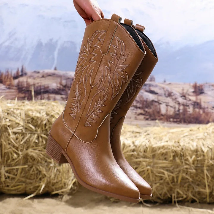 Claire - Orthopedic Boots