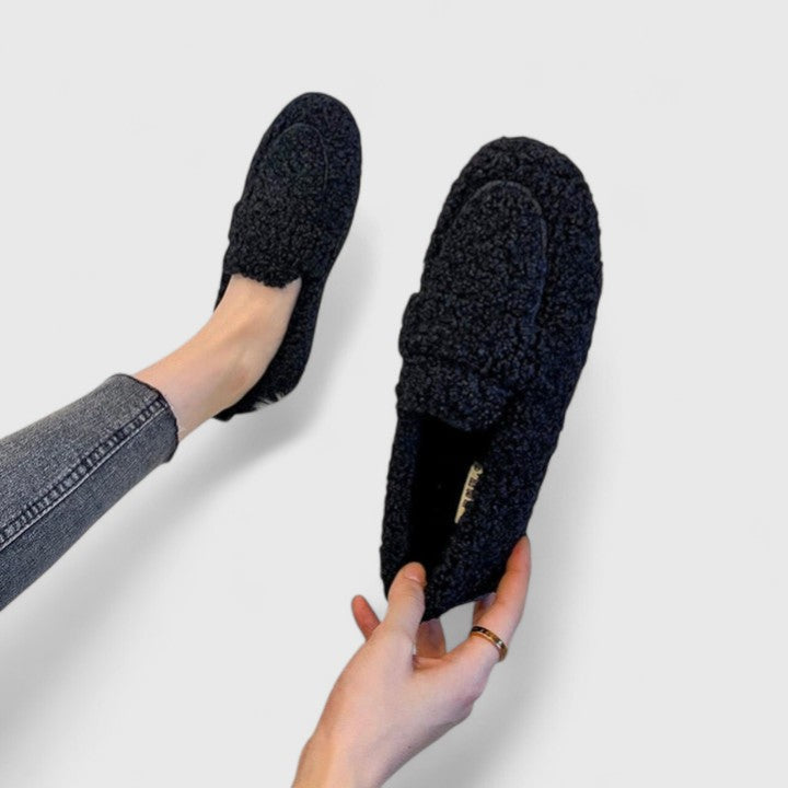Solenne | Orthopedic Slip-Ons with Warmth and Elegant Design